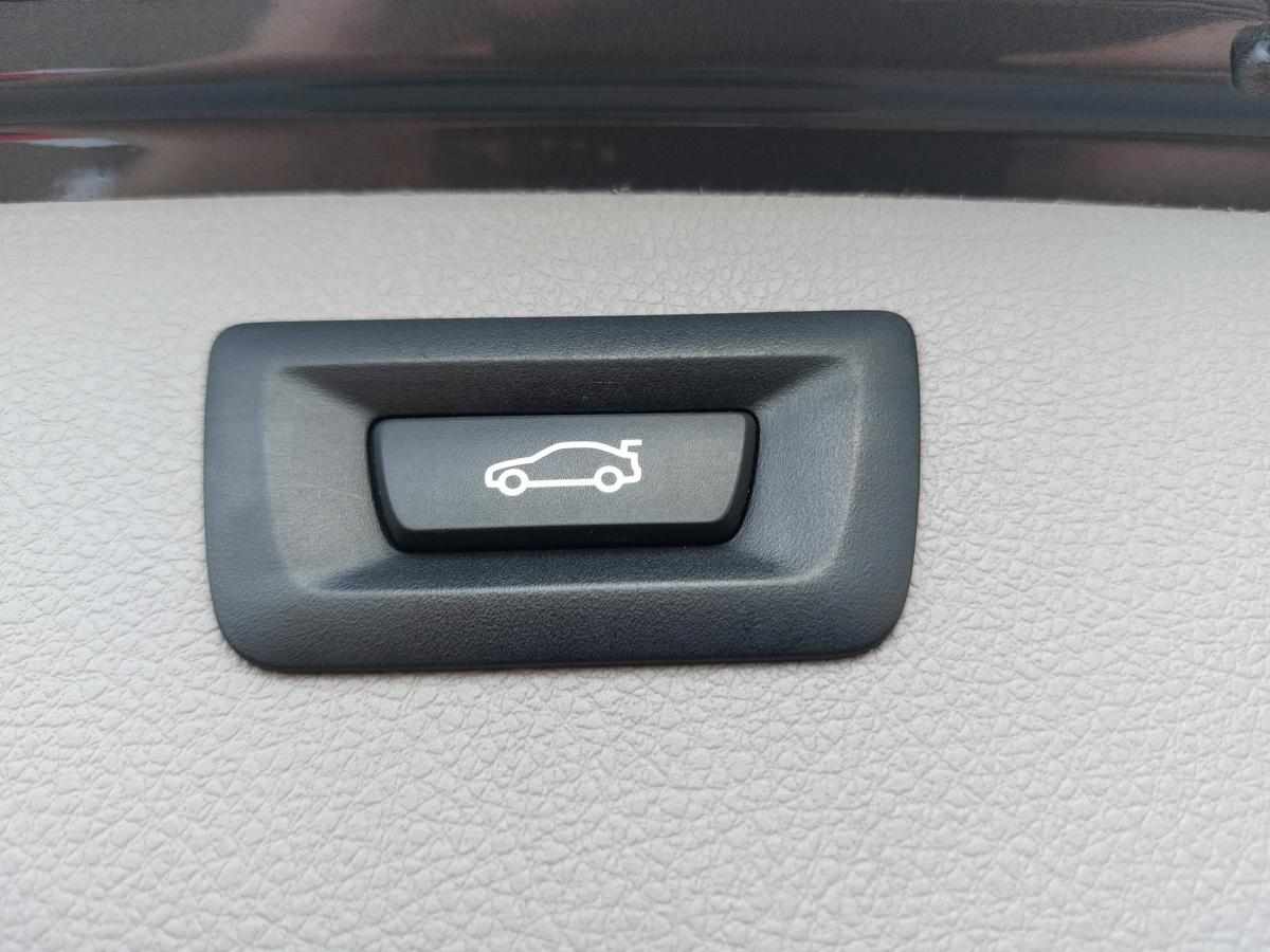 bmw-serie-3-318d-2018-diesel-1995cc