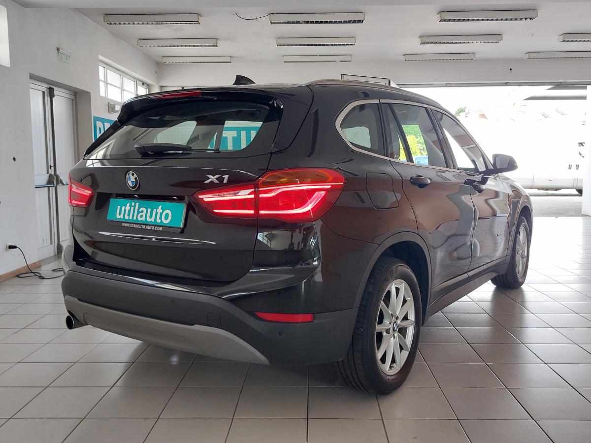 bmw-x1-sdrive16d-2017-diesel-1496cc