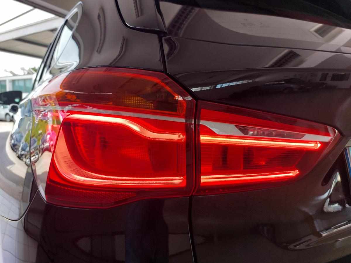 bmw-x1-sdrive16d-2017-diesel-1496cc