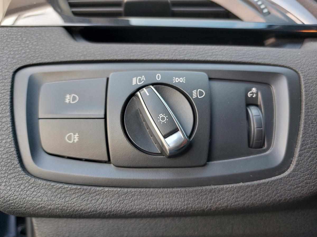 bmw-x1-sdrive16d-2017-diesel-1496cc
