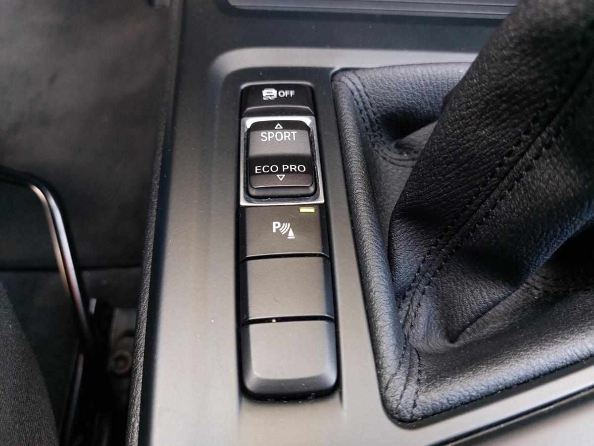 bmw-x1-sdrive16d-2017-diesel-1496cc