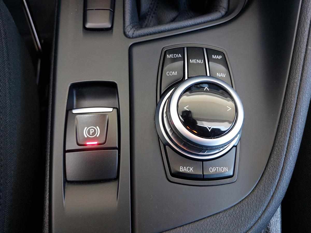 bmw-x1-sdrive16d-2017-diesel-1496cc
