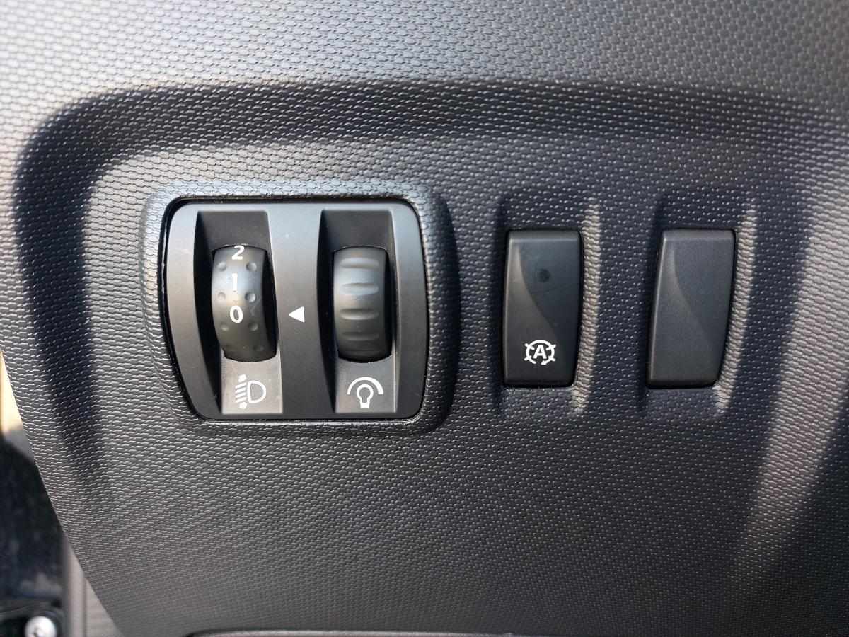renault-captur-1-5-dci-2015-diesel-1461cc