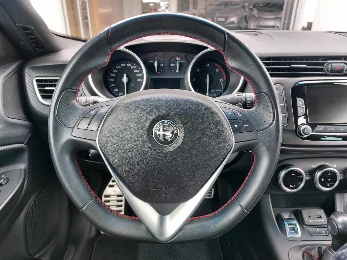 alfa-romeo-giulietta-1-6-jtdm-16v-2018-diesel-1598cc