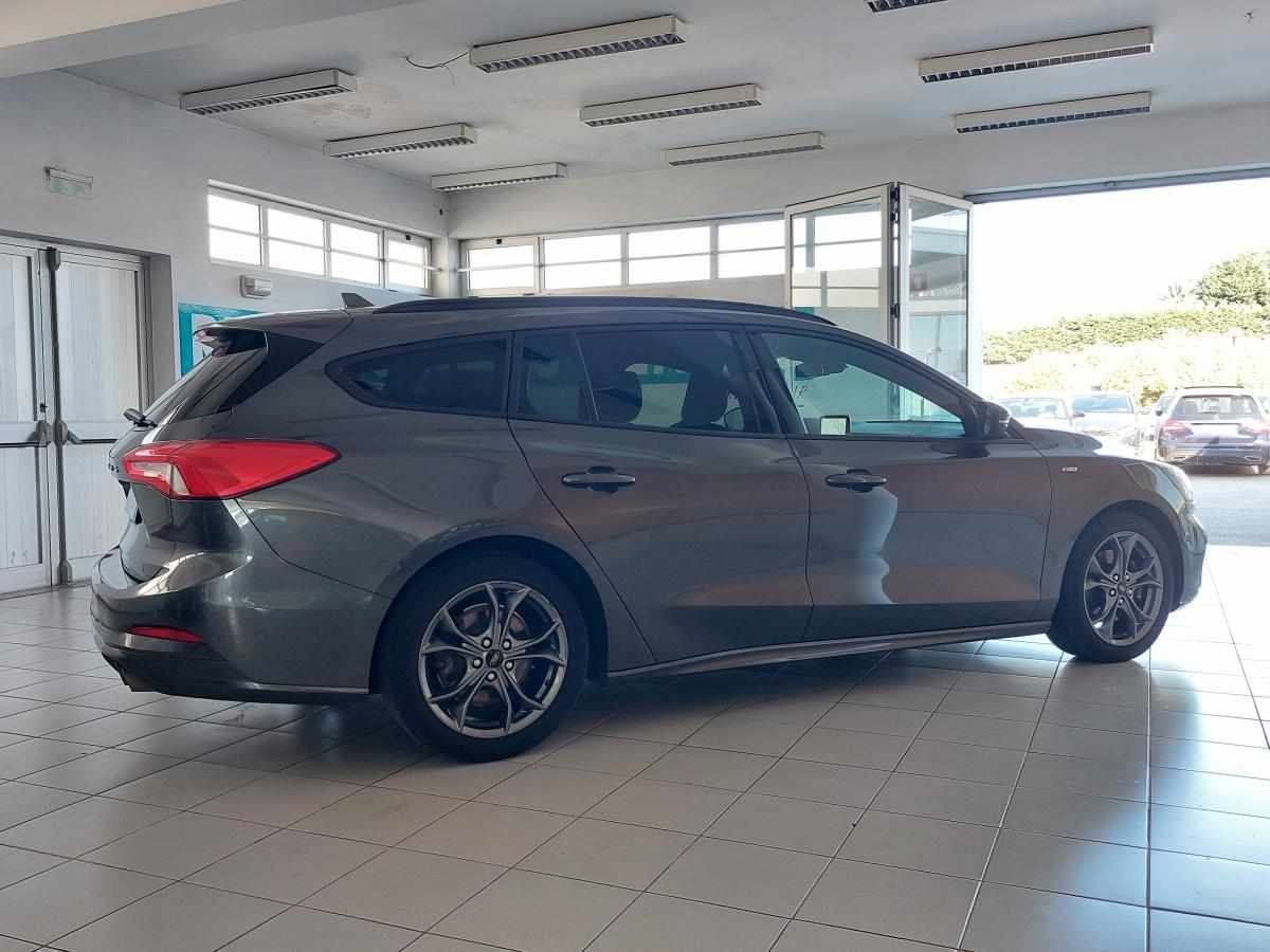 ford-focus-1-0-ecoboost-mild-hybrid-2018-gasolina-999cc