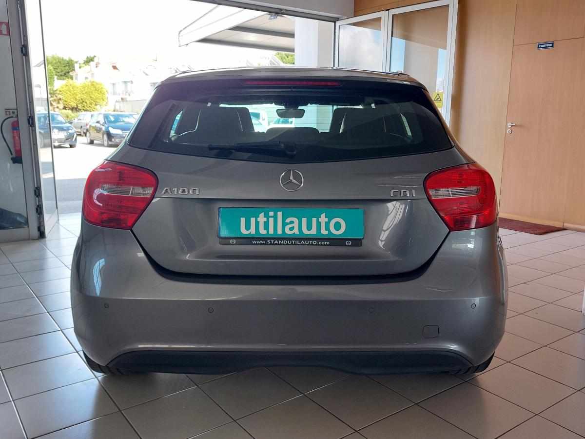 mercedes-benz-classe-a-a-180-cdi-blueefficiency-2015-diesel-1461cc
