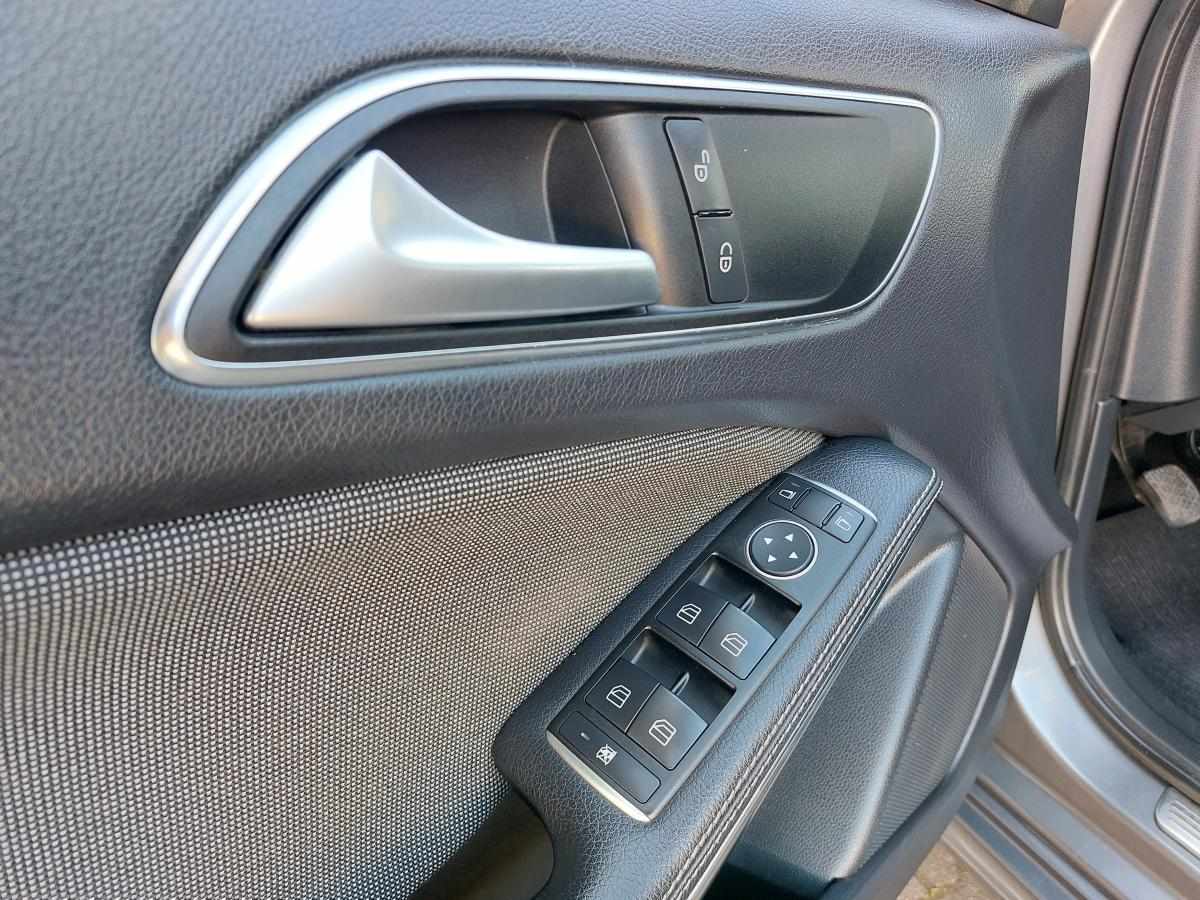 mercedes-benz-classe-a-a-180-cdi-blueefficiency-2015-diesel-1461cc