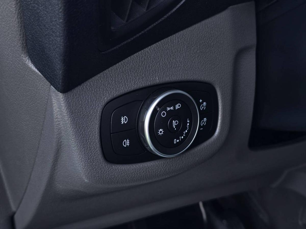 ford-transit-connect-2021-diesel-1499cc