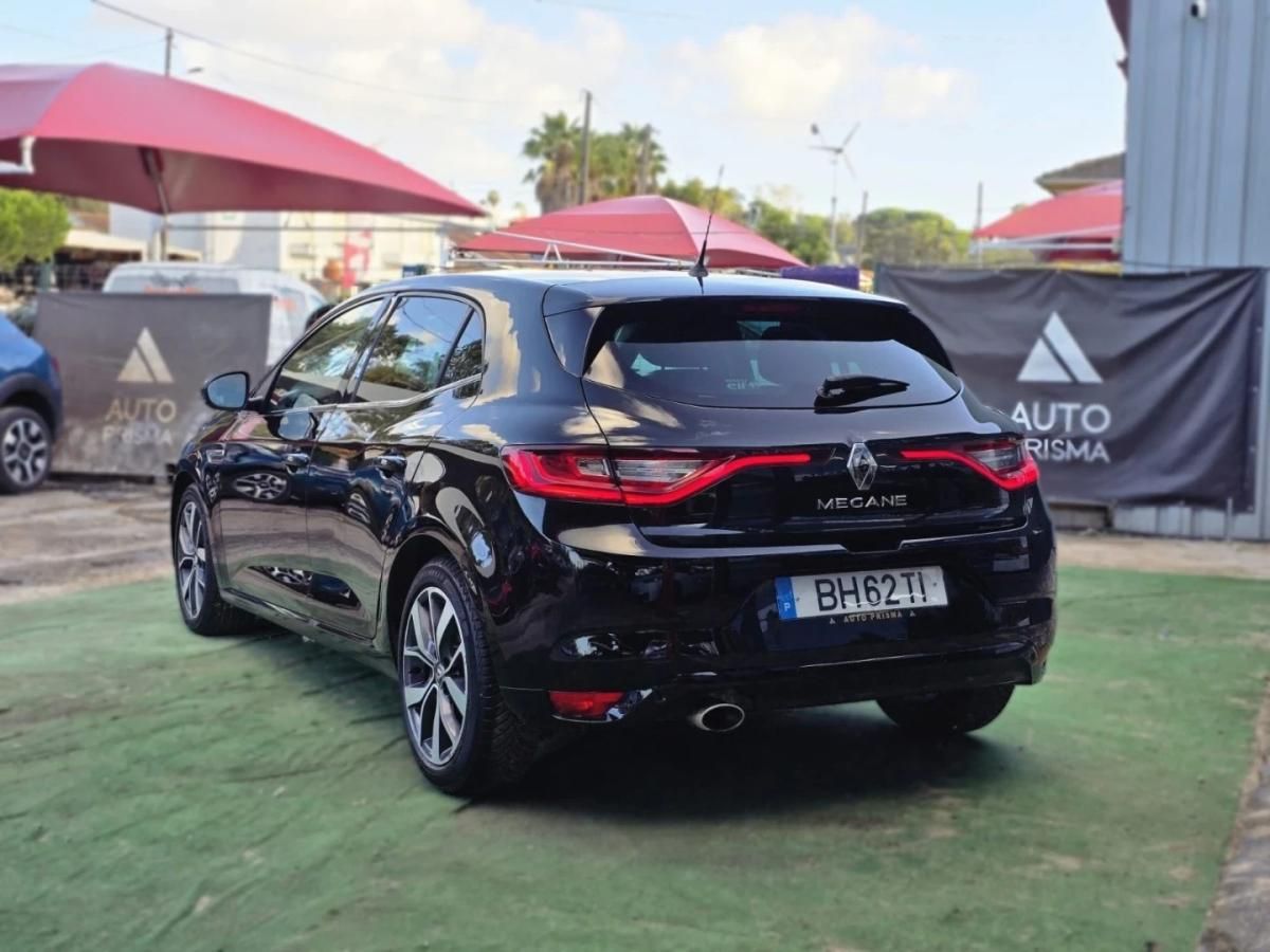 renault-megane-2017-diesel-1598cc