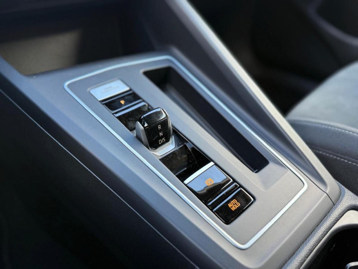 volkswagen-golf-2022-hibrido-1395cc