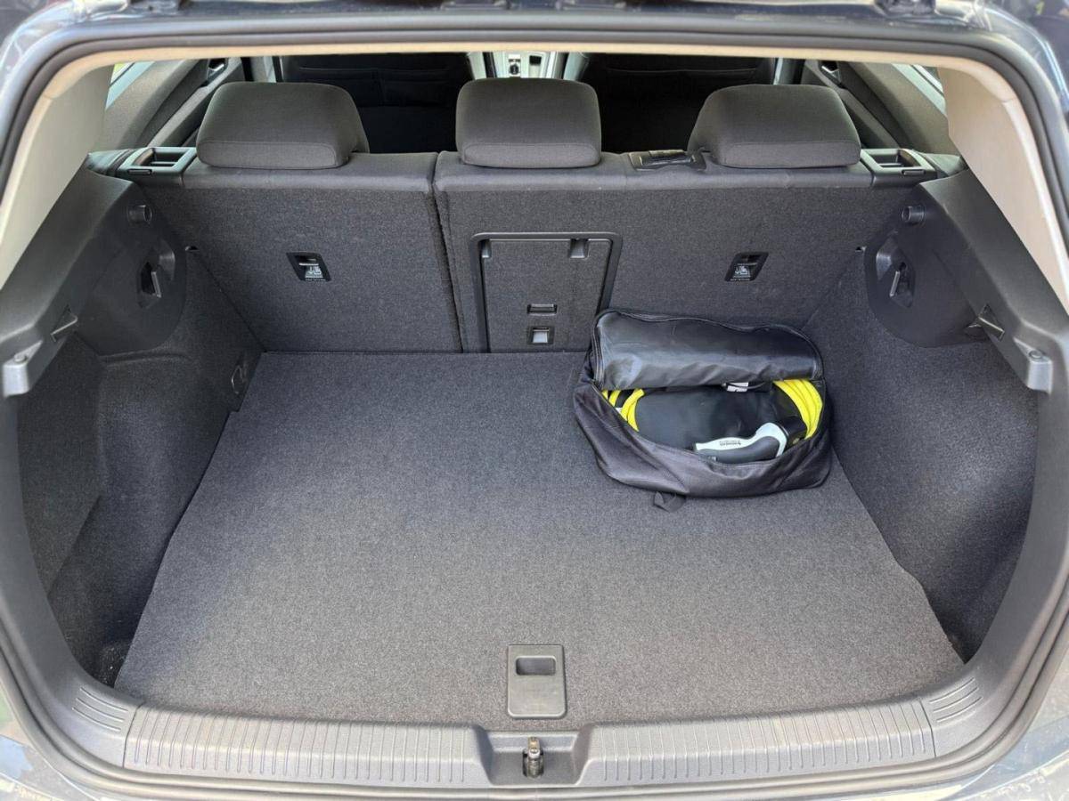 volkswagen-golf-2022-hibrido-1395cc