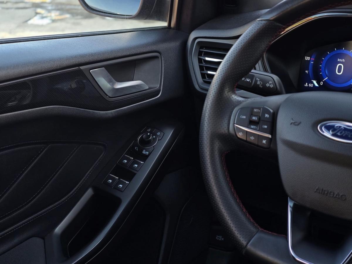 ford-focus-2021-gasolina-999cc