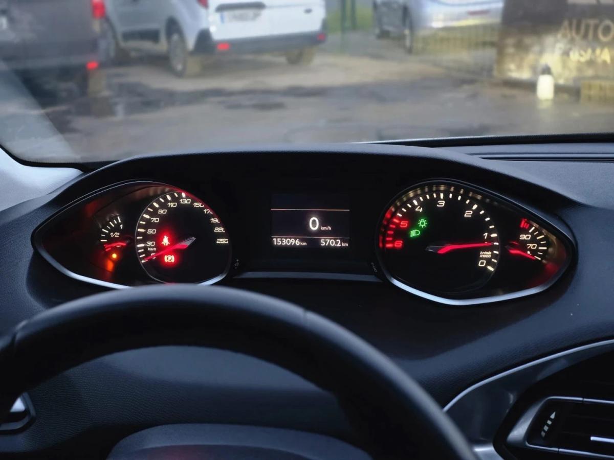 peugeot-308-2014-diesel-1560cc
