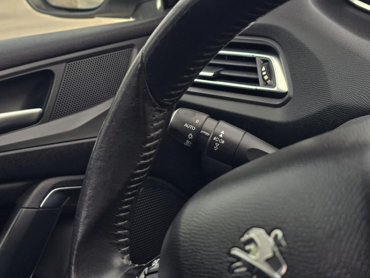 peugeot-308-2014-diesel-1560cc