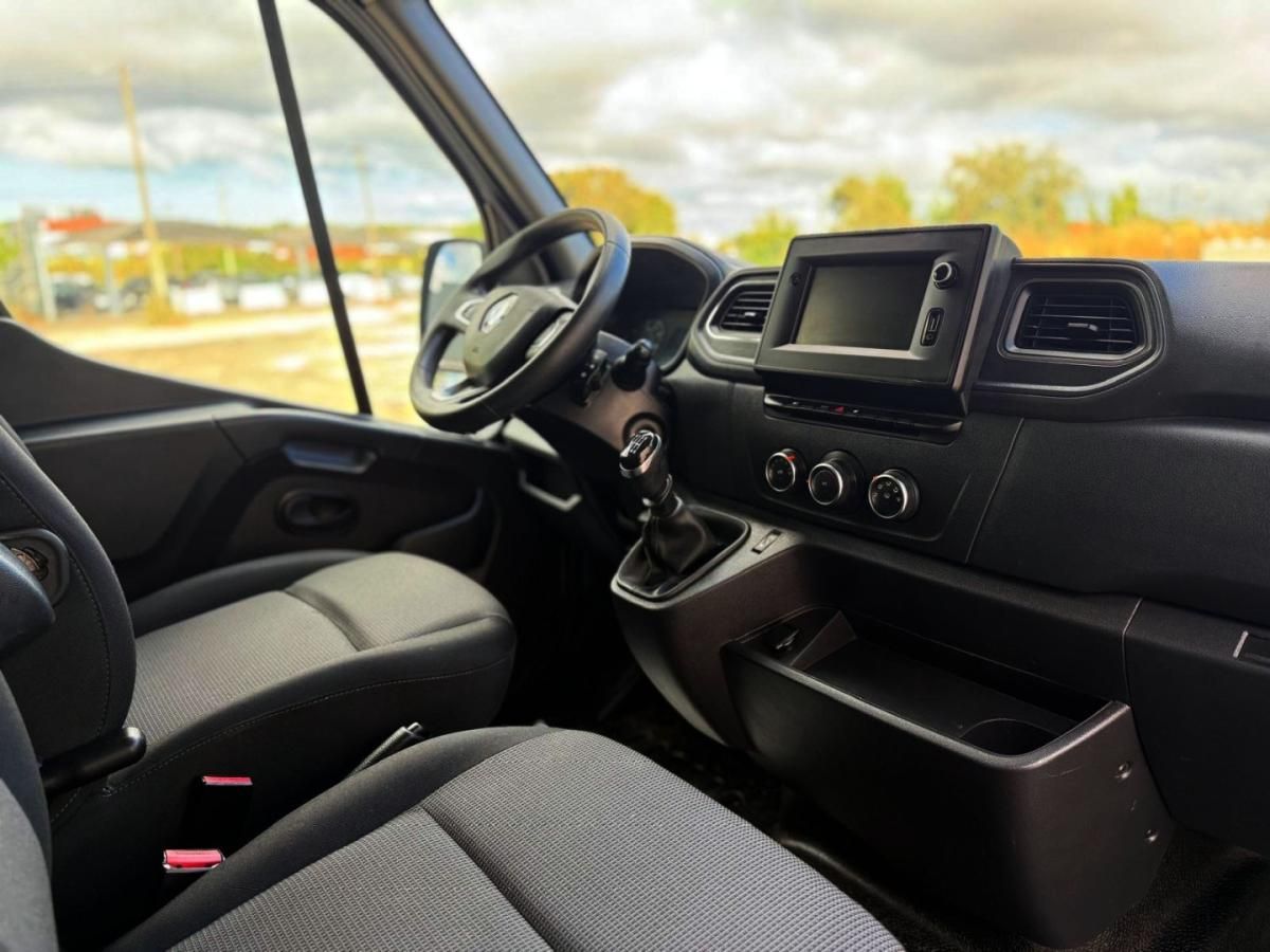 renault-master-2021-diesel-2300cc