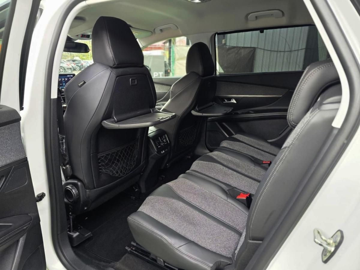 peugeot-5008-2017-diesel-1997cc