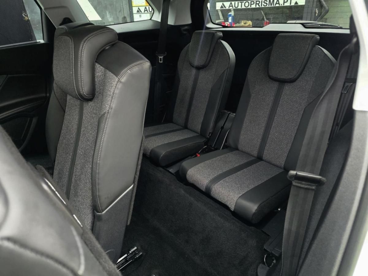 peugeot-5008-2017-diesel-1997cc