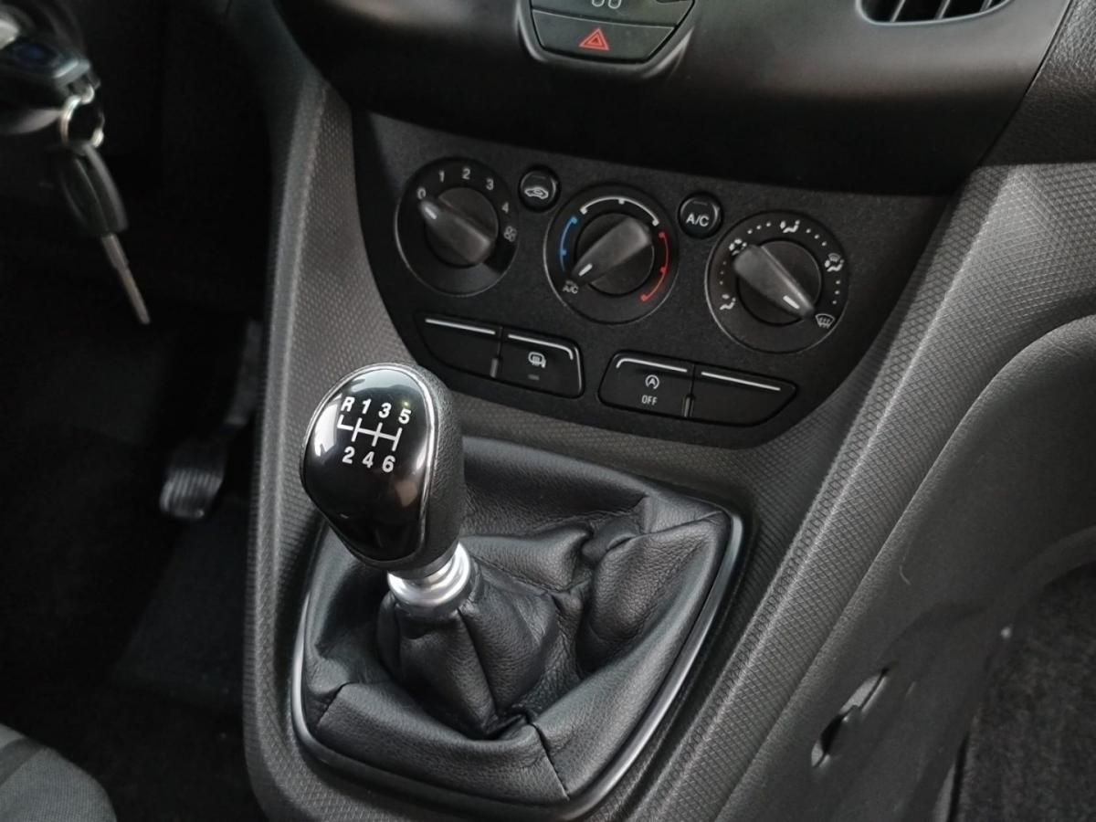 ford-transit-connect-2017-diesel-1499cc