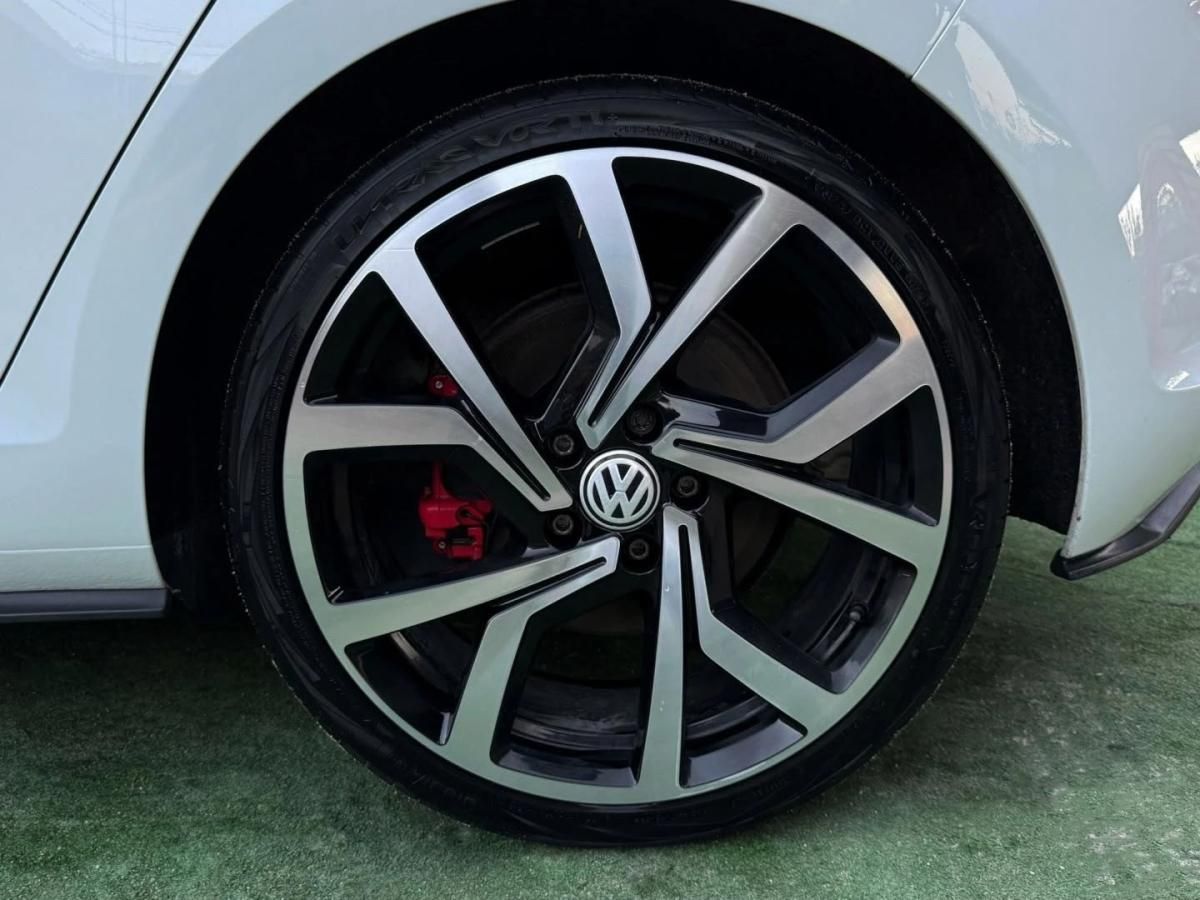 volkswagen-golf-2015-gasolina-1984cc