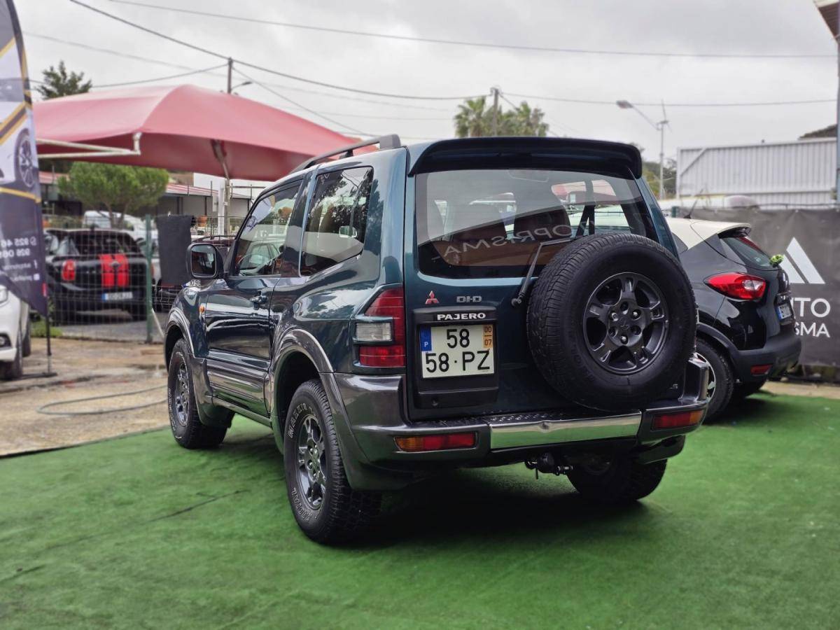 mitsubishi-pajero-2000-diesel-3200cc