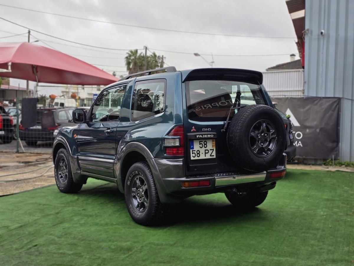 mitsubishi-pajero-2000-diesel-3200cc