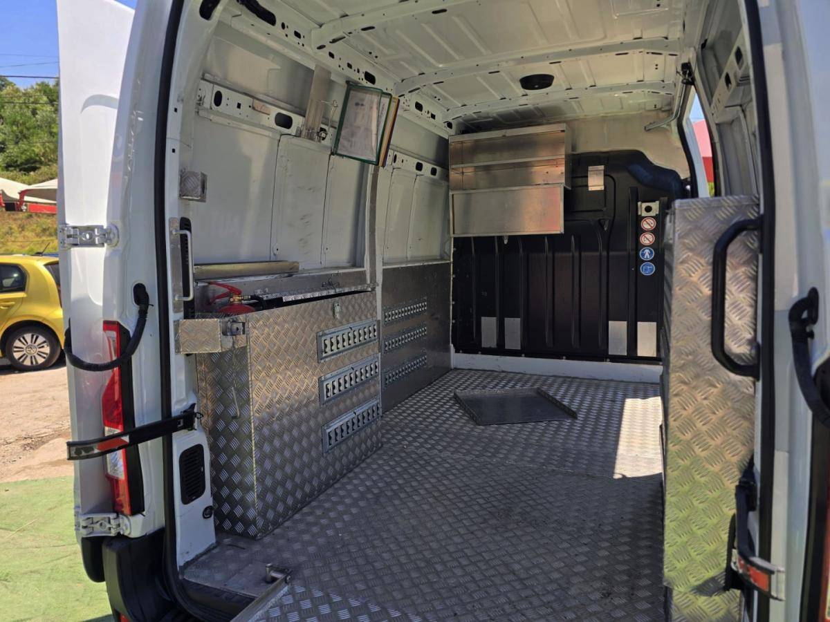 renault-master-2022-diesel-2299cc