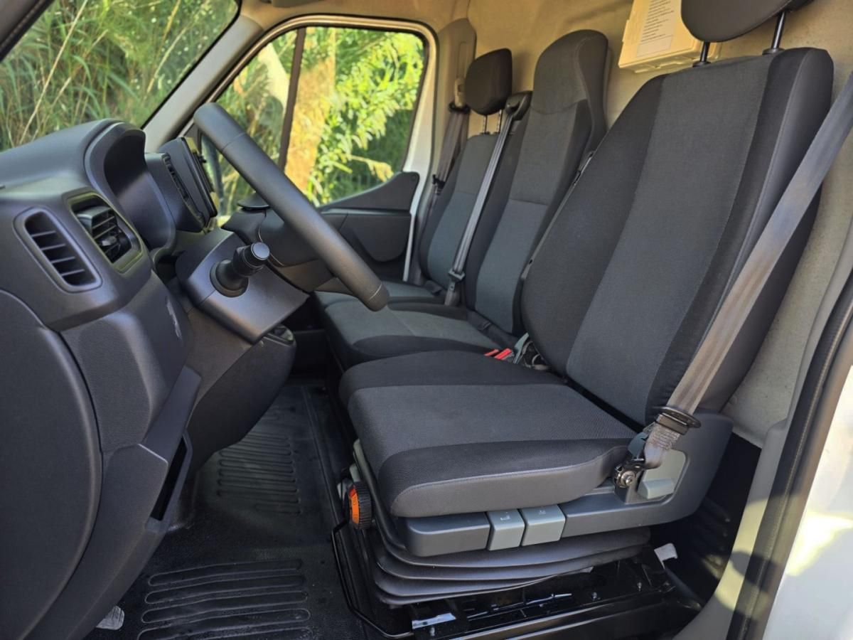 renault-master-2022-diesel-2299cc