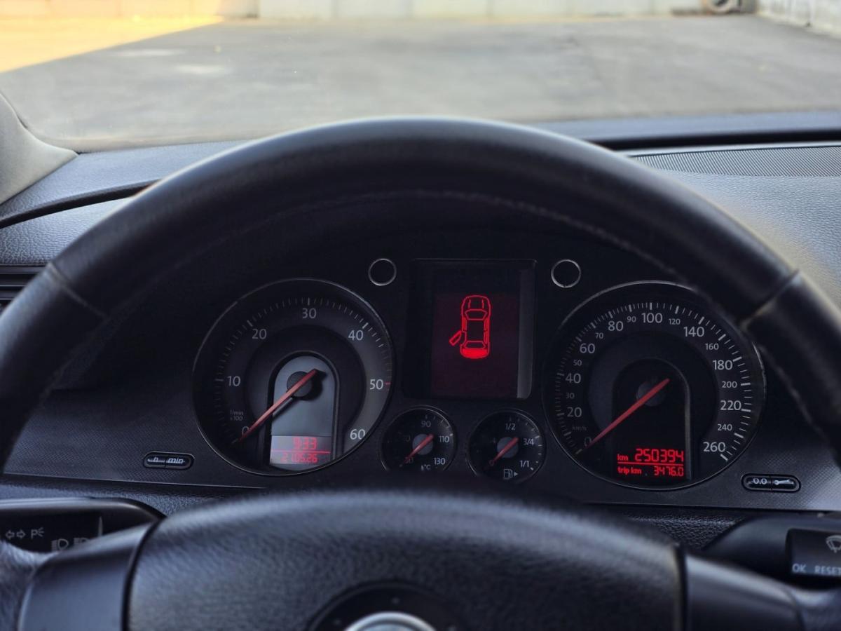 volkswagen-passat-2005-diesel-1968cc