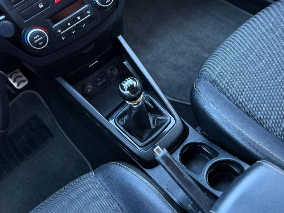 kia-ceed-2011-diesel-1582cc