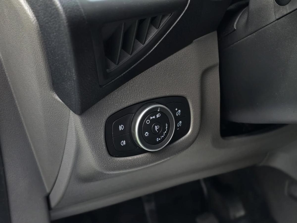 ford-transit-connect-2021-diesel-1499cc