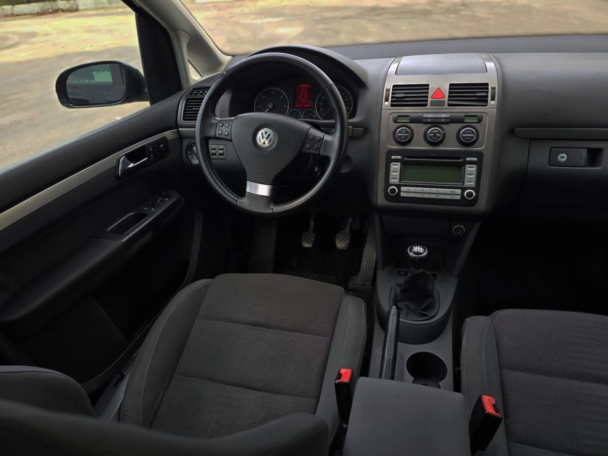 volkswagen-touran-2006-diesel-1896cc
