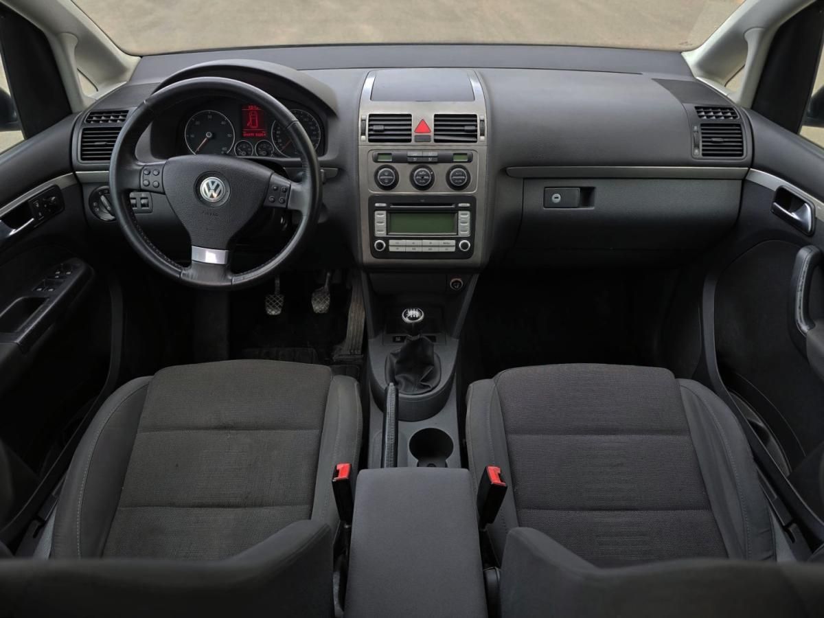 volkswagen-touran-2006-diesel-1896cc