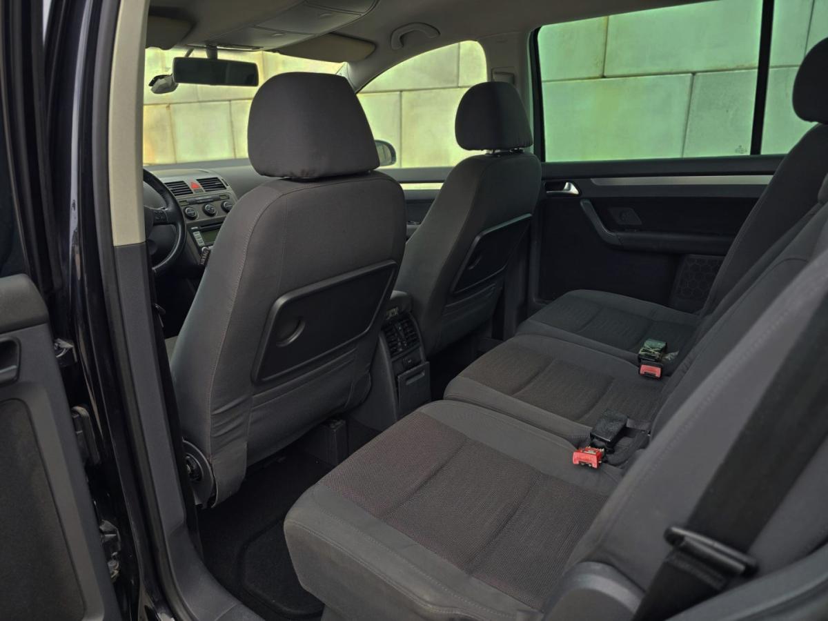 volkswagen-touran-2006-diesel-1896cc
