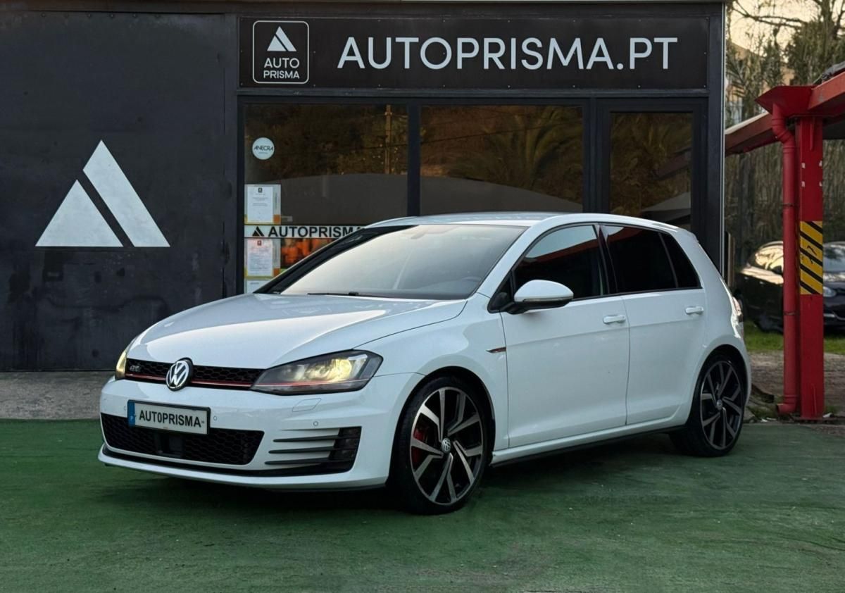 volkswagen-golf-2015-gasolina-1984cc