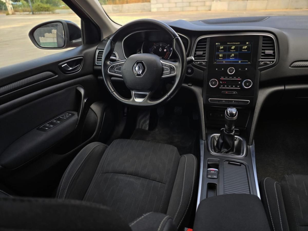 renault-megane-2019-diesel-1461cc