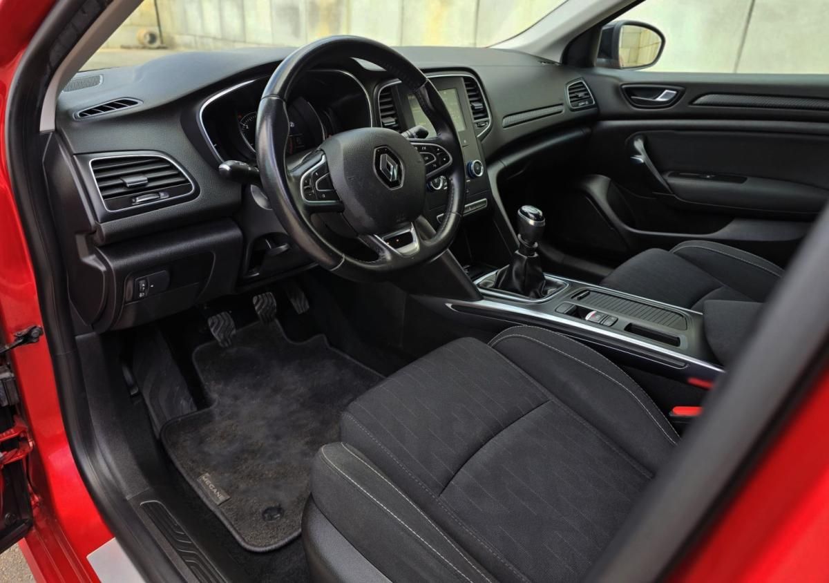 renault-megane-2019-diesel-1461cc