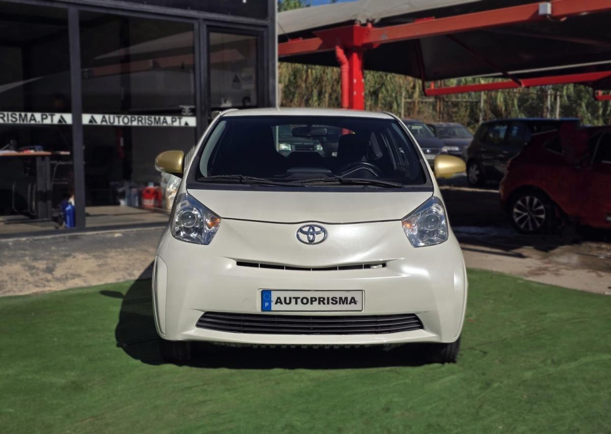 toyota-iq-2009-gasolina-998cc