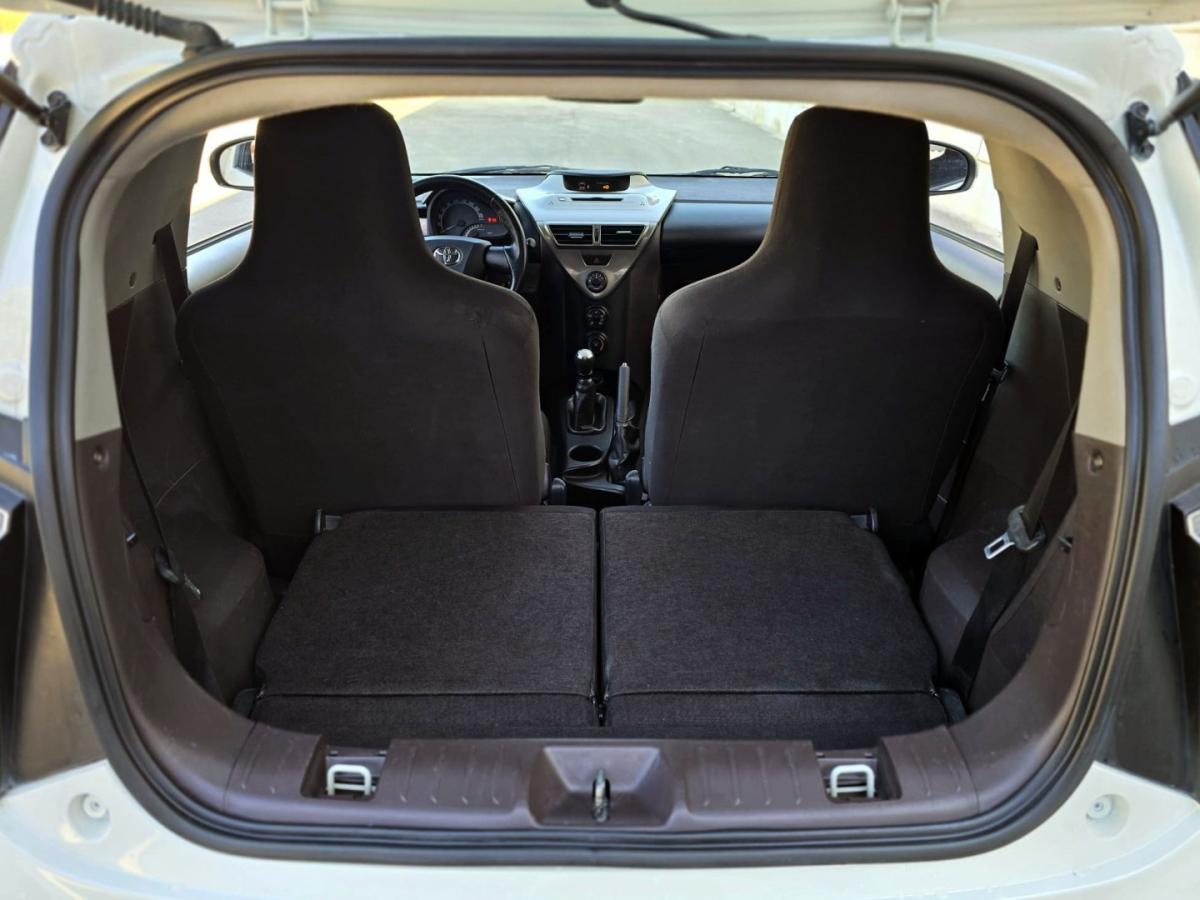 toyota-iq-2009-gasolina-998cc