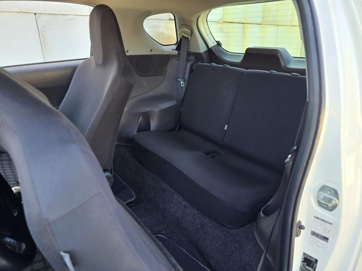 toyota-iq-2009-gasolina-998cc