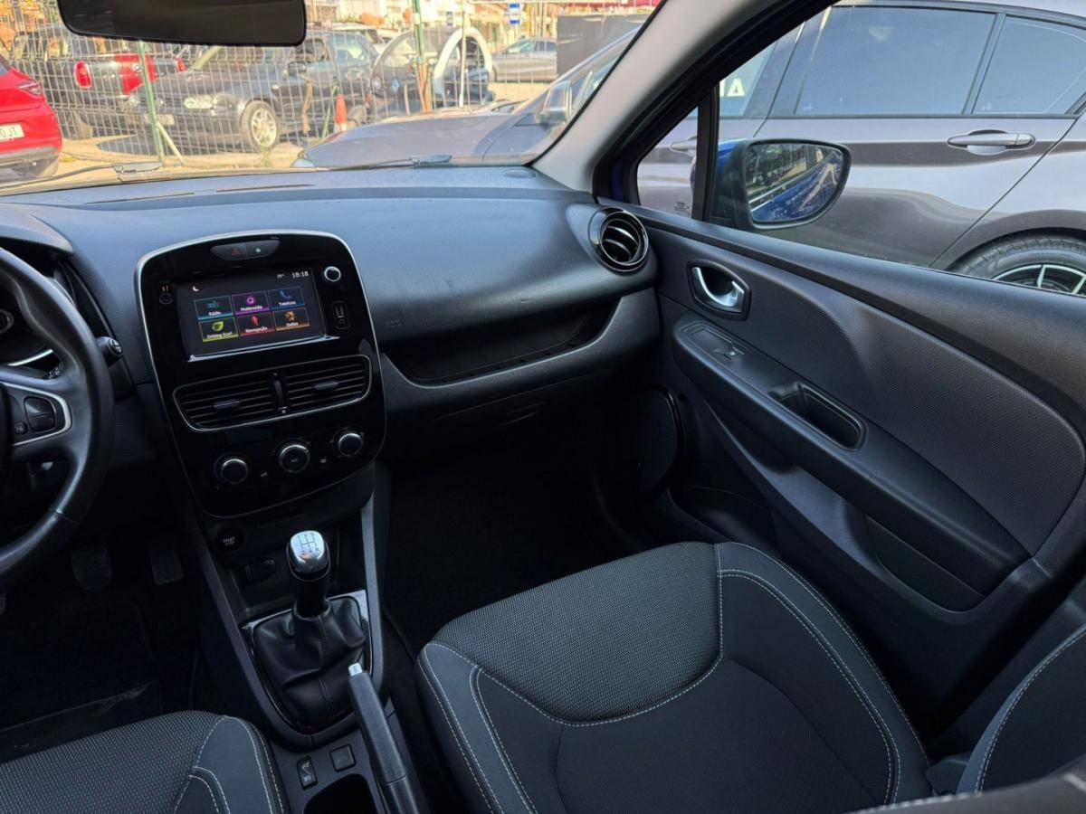 renault-clio-sport-tourer-2018-diesel-1461cc