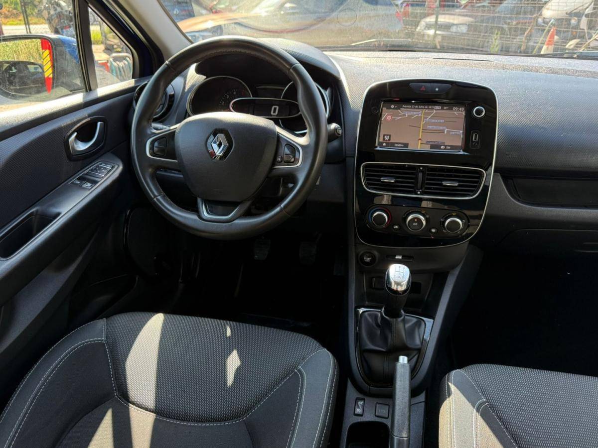 renault-clio-sport-tourer-2018-diesel-1461cc