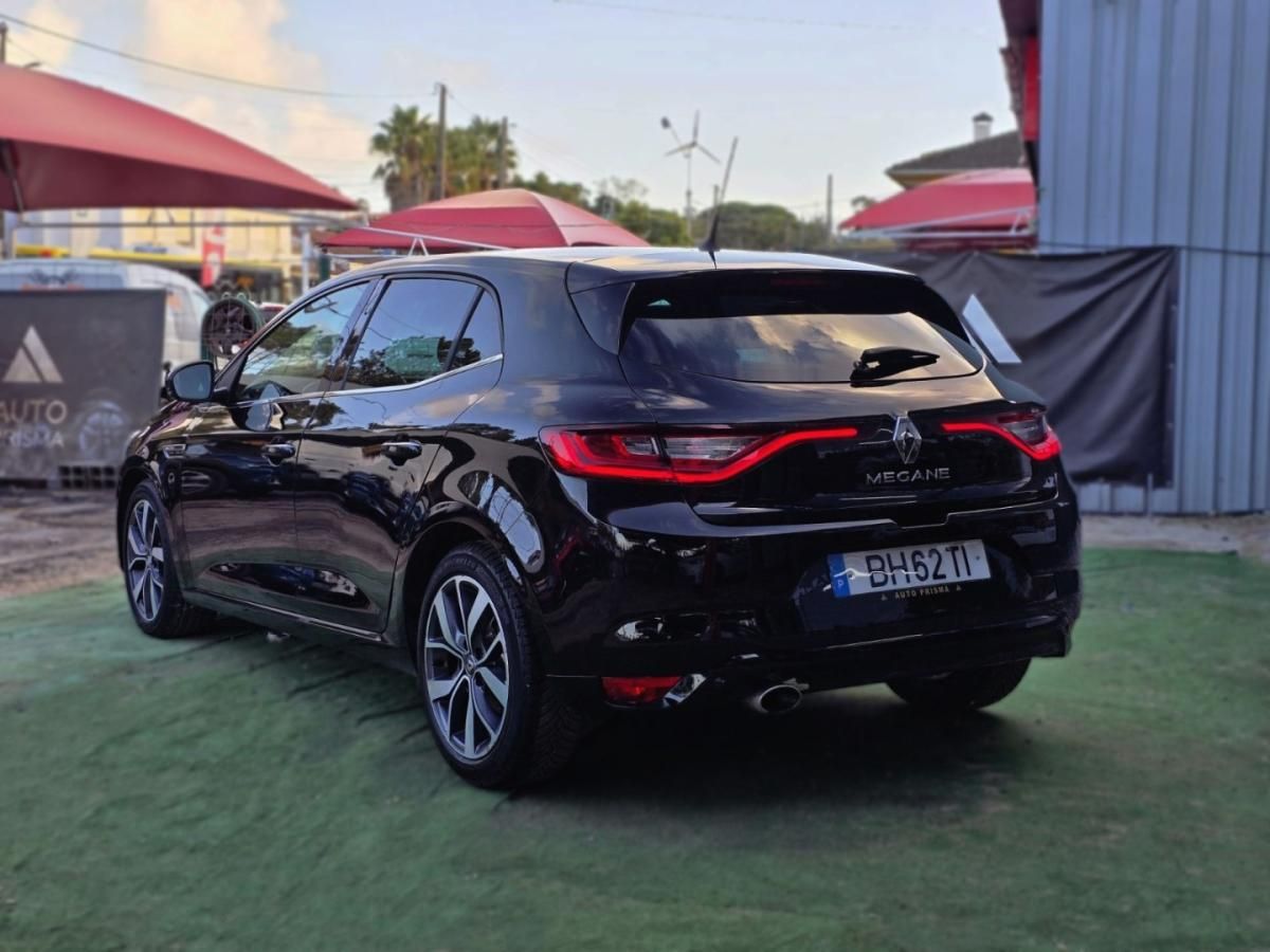 renault-megane-2017-diesel-1598cc