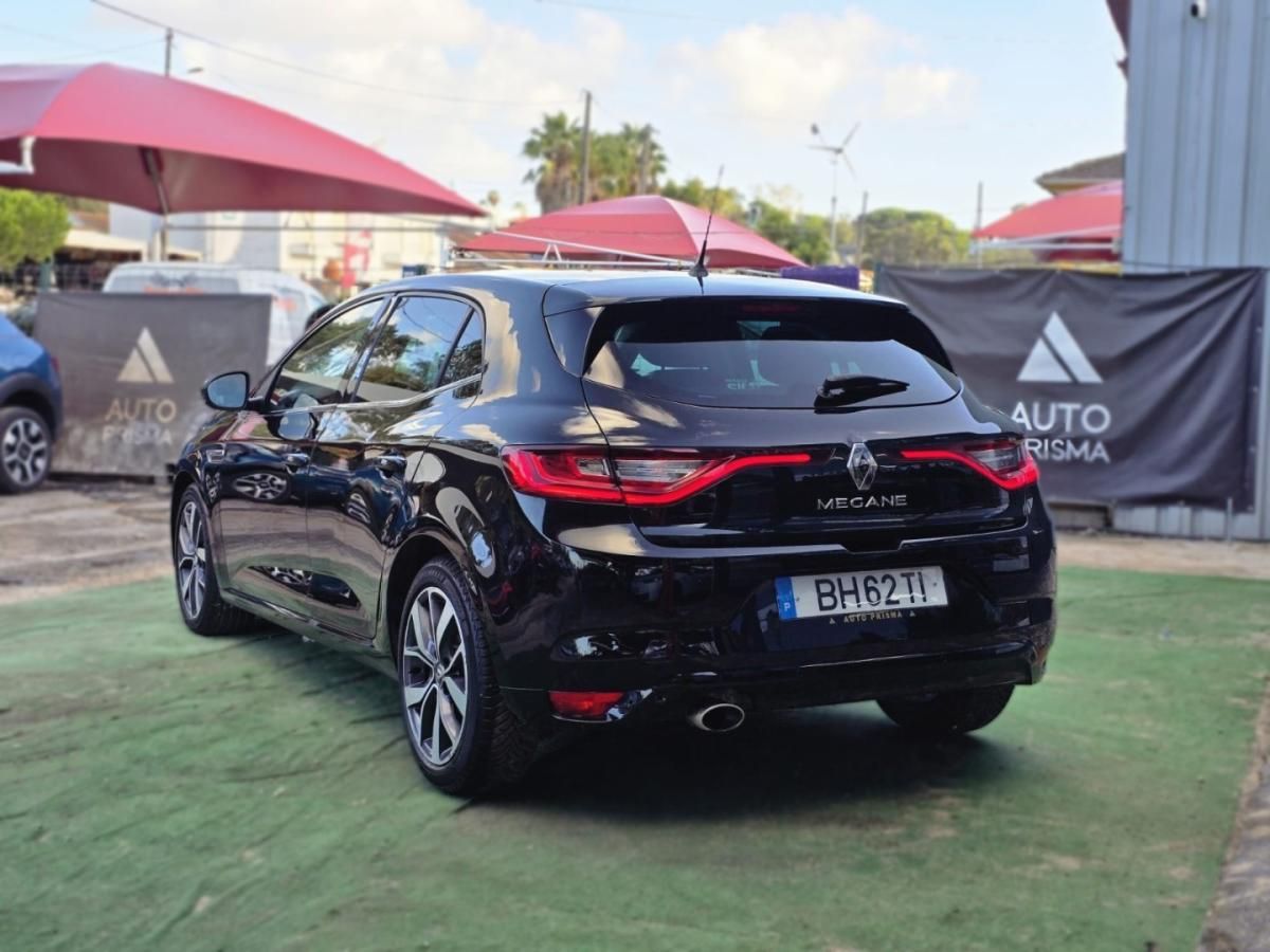 renault-megane-2017-diesel-1598cc