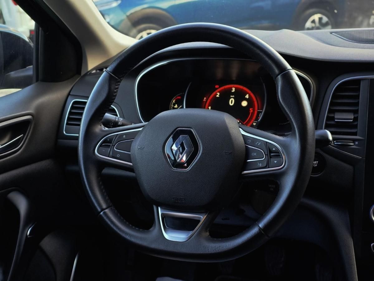 renault-megane-2017-diesel-1598cc