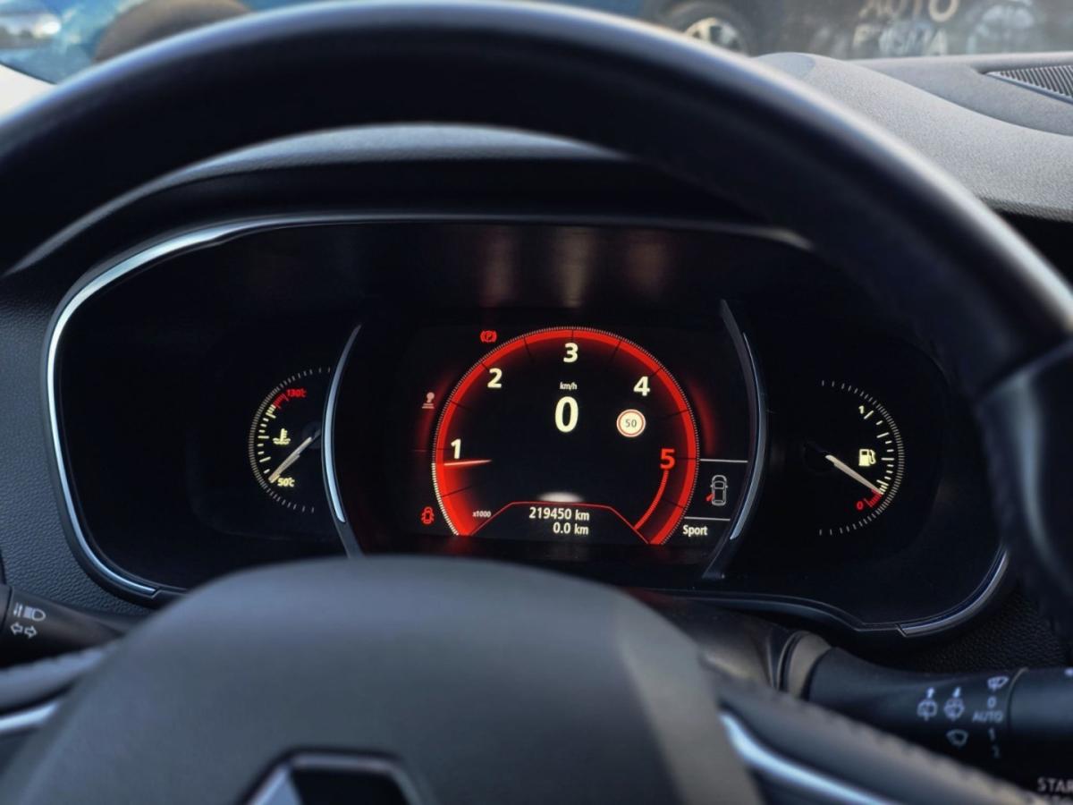 renault-megane-2017-diesel-1598cc