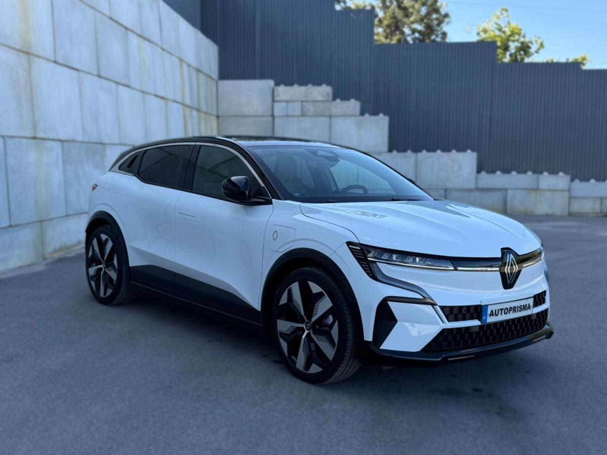 renault-megane-e-tech-2022-eletrico-0cc