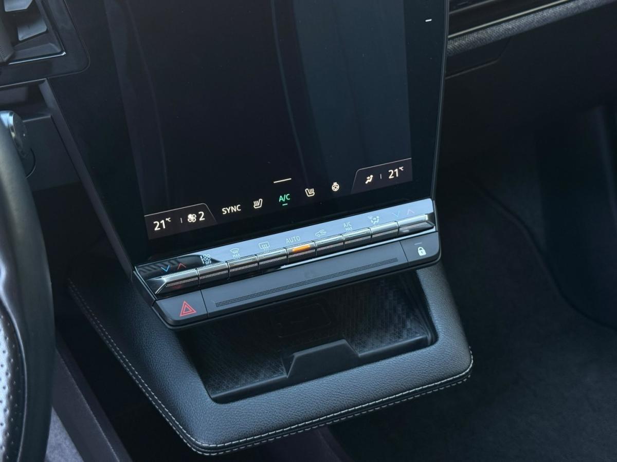 renault-megane-e-tech-2022-eletrico-0cc