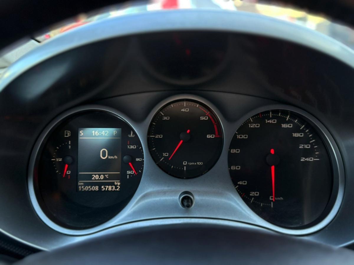 seat-leon-2011-diesel-1598cc