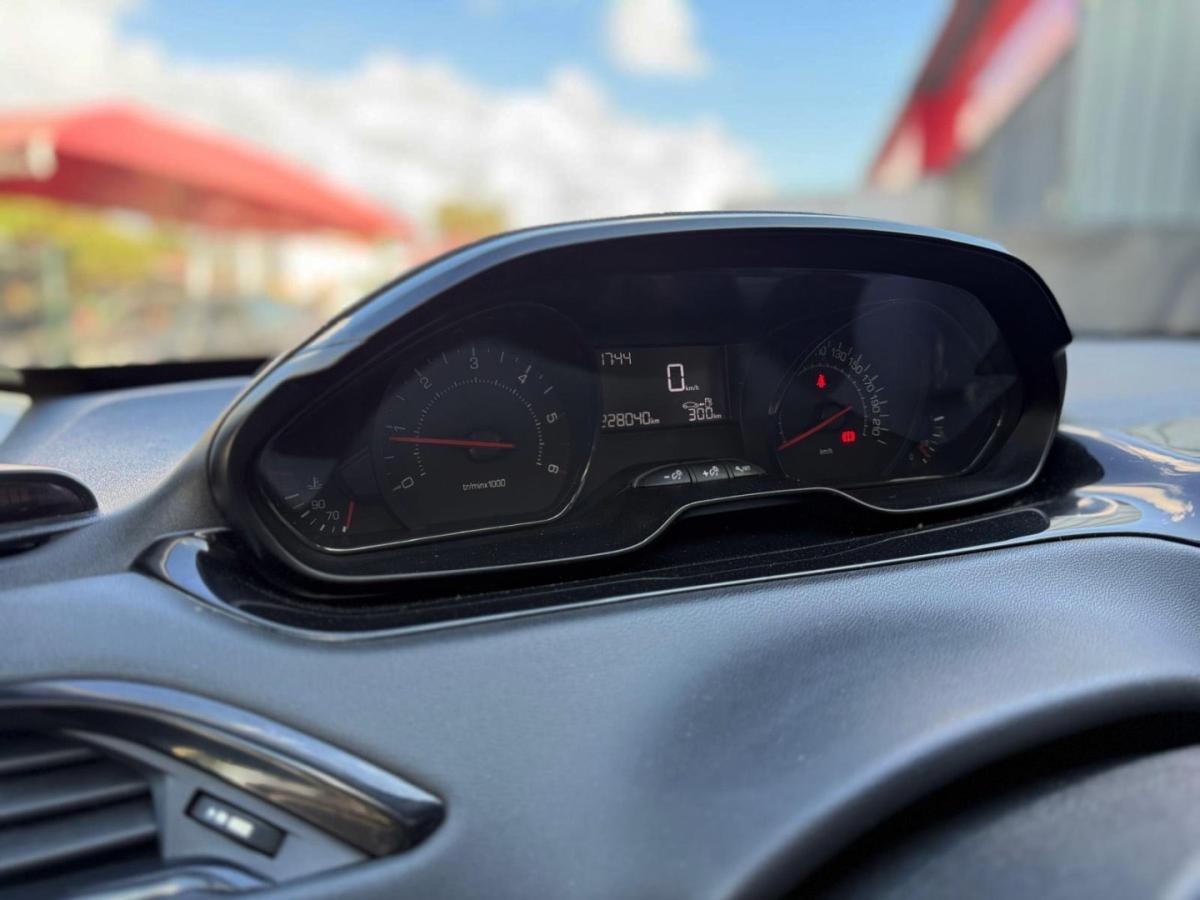 peugeot-208-2014-diesel-1398cc