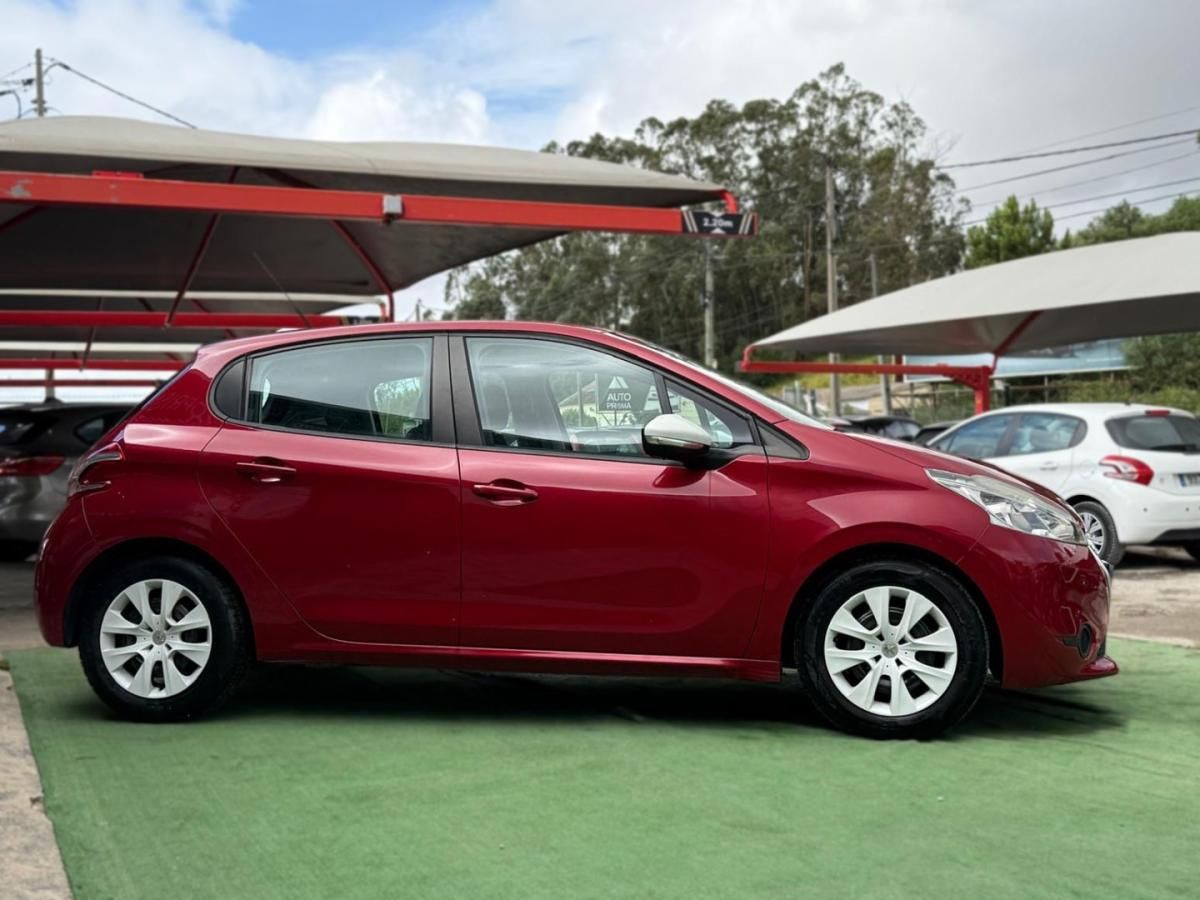 peugeot-208-2015-gasolina-999cc